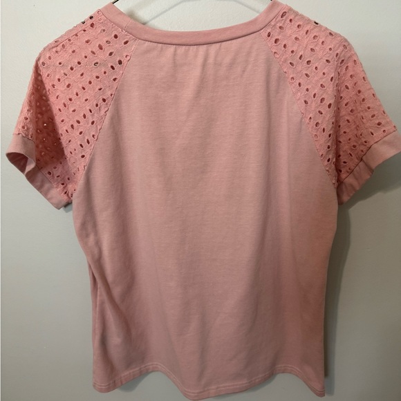 SHEIN small t-shirt - Picture 3 of 3